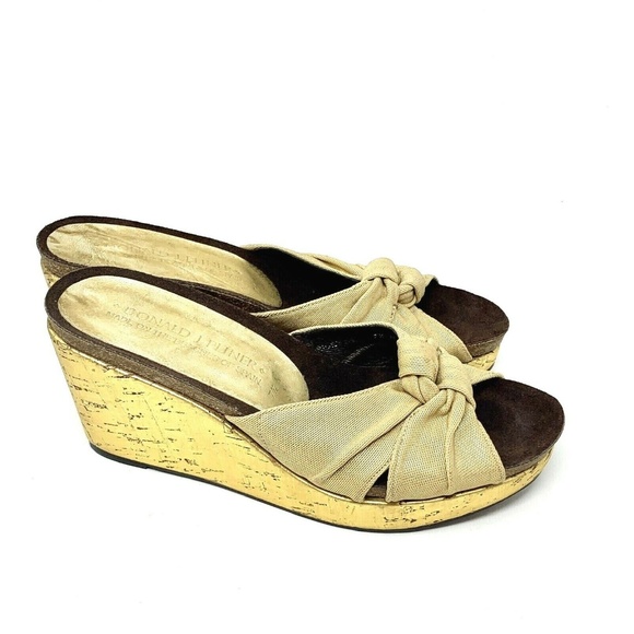 Donald J Pliner Metallic Gold Knot Wedges 7.5N - Picture 7 of 8